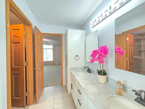 4625 Edinbrook Terrace Brooklyn Park MN 55443