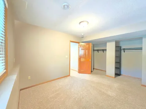 4625 Edinbrook Terrace Brooklyn Park MN 55443