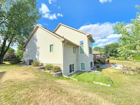 4625 Edinbrook Terrace Brooklyn Park MN 55443