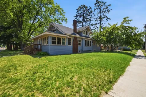 202 E Main Street Crosby MN 56441