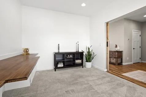6012 31st Street S Fargo ND 58104