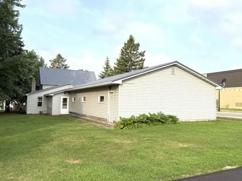 101 E Birch Avenue Frazee MN 56544