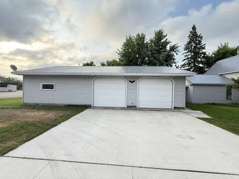 101 E Birch Avenue Frazee MN 56544