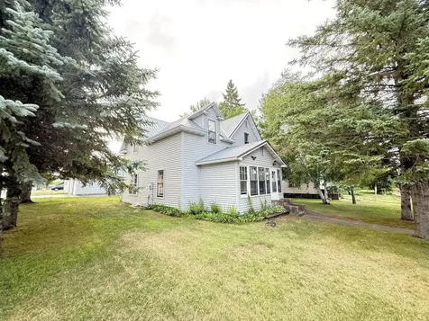101 E Birch Avenue Frazee MN 56544