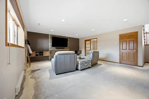 3515 44th Avenue S Fargo ND 58104