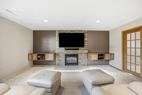 3515 44th Avenue S Fargo ND 58104