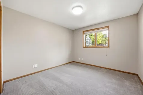 3515 44th Avenue S Fargo ND 58104