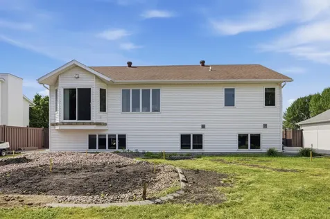 3515 44th Avenue S Fargo ND 58104