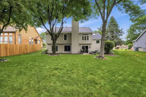 8081 Hidden Circle Chanhassen MN 55317