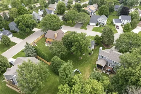 8081 Hidden Circle Chanhassen MN 55317