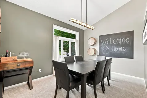 8081 Hidden Circle Chanhassen MN 55317