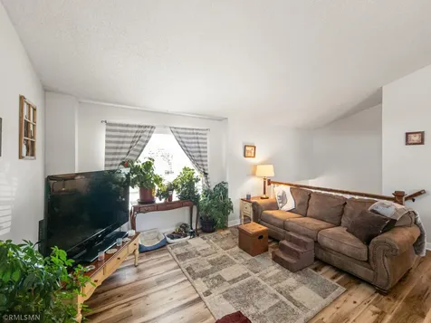 759 Park Brook Road NW Isanti MN 55040