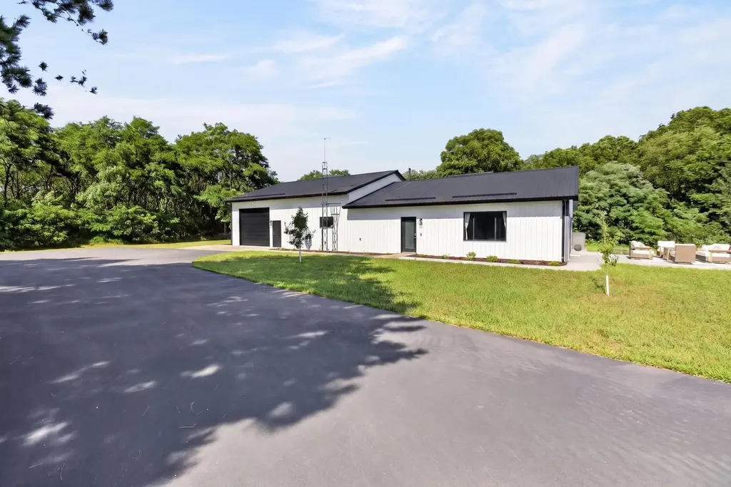 29936 Highway 169 Princeton MN 55371