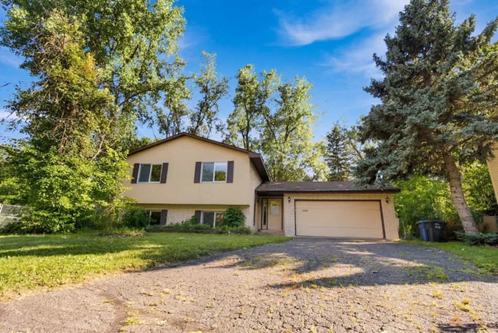 630 Hall Lane Minneapolis MN 55411