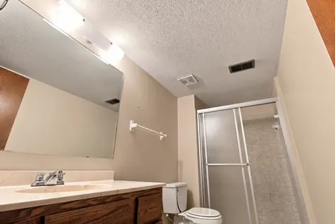 630 Hall Lane Minneapolis MN 55411