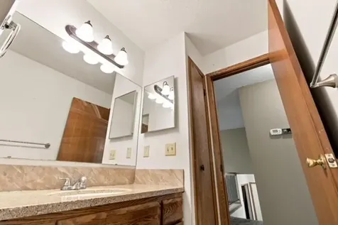 630 Hall Lane Minneapolis MN 55411