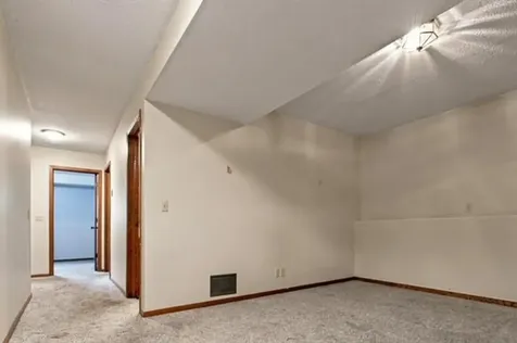 630 Hall Lane Minneapolis MN 55411