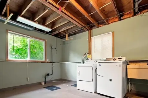 630 Hall Lane Minneapolis MN 55411