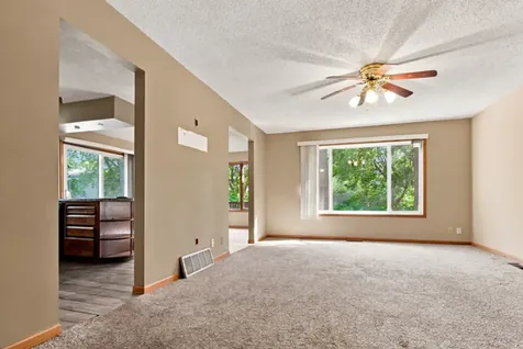 630 Hall Lane Minneapolis MN 55411