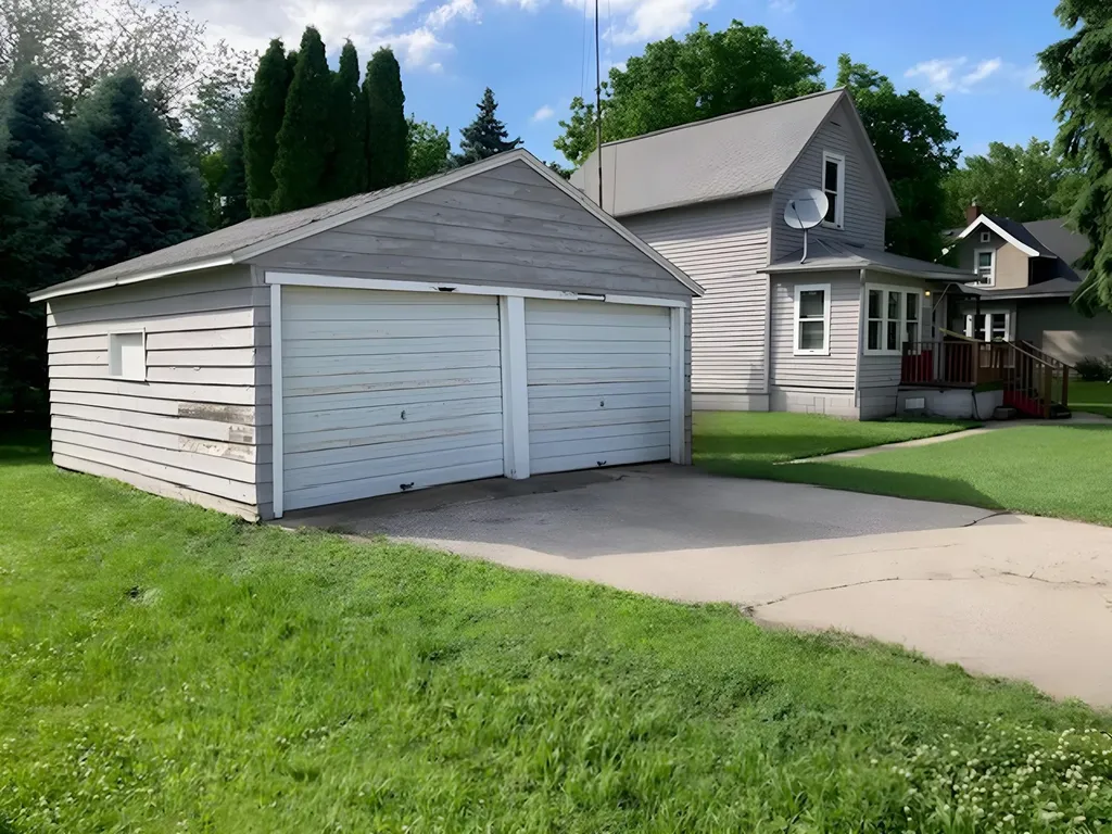 214 2nd Street NW Pennock MN 56279