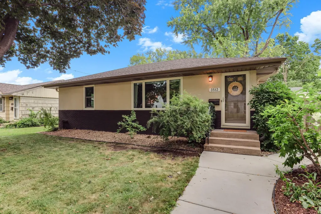 3513 Tyler Street NE Minneapolis MN 55418