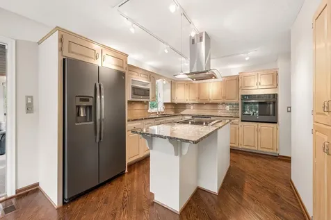 7328 W 114th Street Circle Bloomington MN 55438