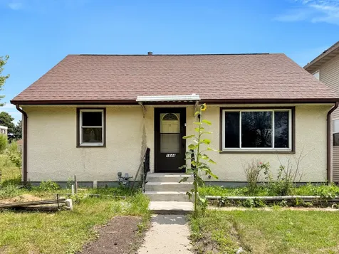 1644 Woodbridge Street Saint Paul MN 55117