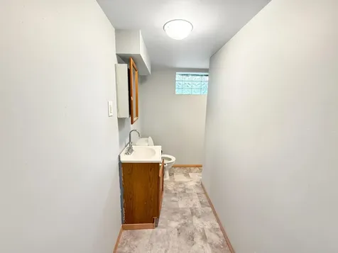 1644 Woodbridge Street Saint Paul MN 55117