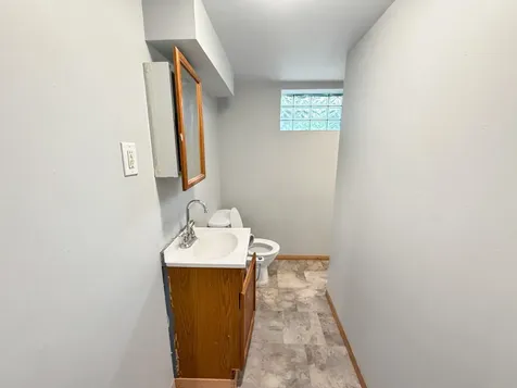 1644 Woodbridge Street Saint Paul MN 55117