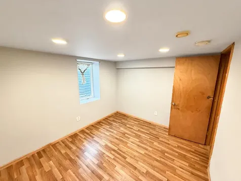 1644 Woodbridge Street Saint Paul MN 55117