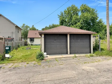 1644 Woodbridge Street Saint Paul MN 55117