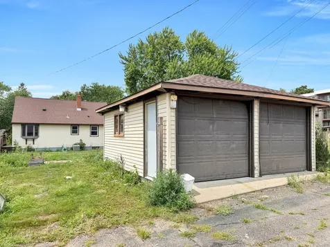 1644 Woodbridge Street Saint Paul MN 55117