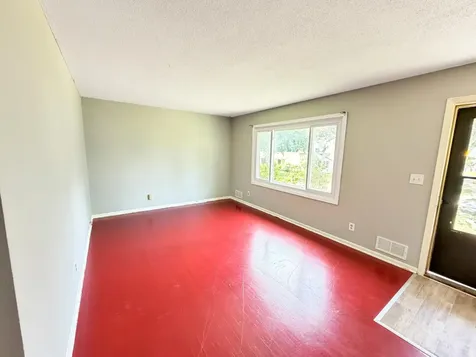 1644 Woodbridge Street Saint Paul MN 55117