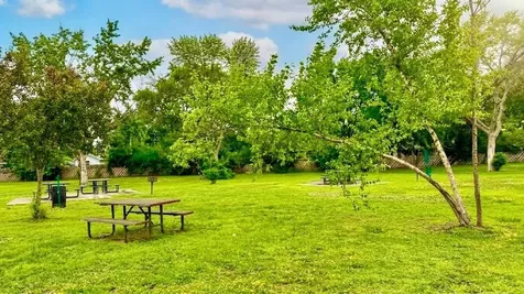 7352 72nd Lane N Brooklyn Park MN 55428