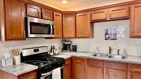 7352 72nd Lane N Brooklyn Park MN 55428
