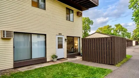 7352 72nd Lane N Brooklyn Park MN 55428