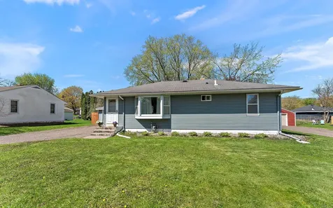 63 Ferndale Street N Maplewood MN 55119