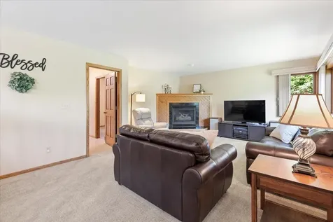 11273 N Eagle Lake Boulevard Maple Grove MN 55369