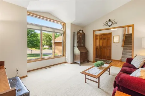 11273 N Eagle Lake Boulevard Maple Grove MN 55369