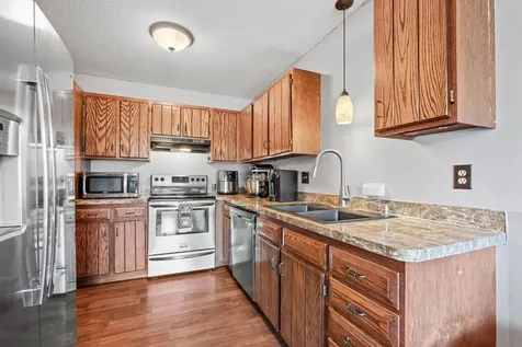 3716 Brookdale Circle N Brooklyn Park MN 55443