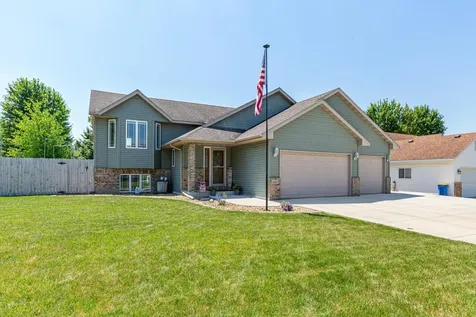 895 Lee Street NE Owatonna MN 55060