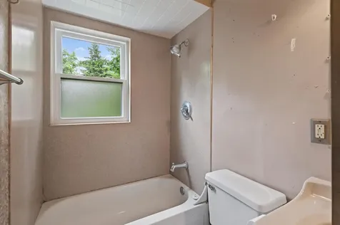 307 E 4th Street Monticello MN 55362