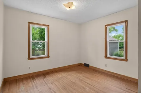 307 E 4th Street Monticello MN 55362