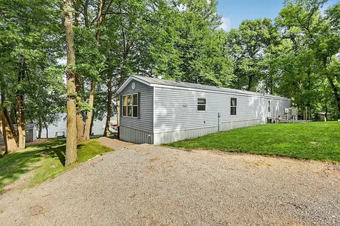22430 62nd Street NW Sunburg MN 56289