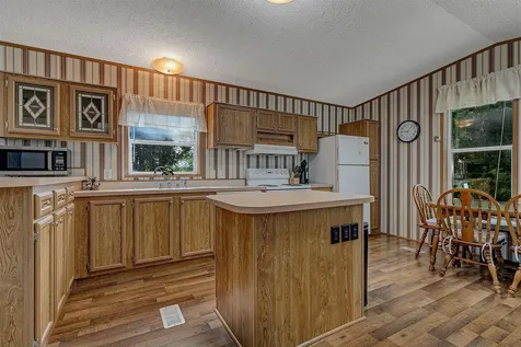 22430 62nd Street NW Sunburg MN 56289
