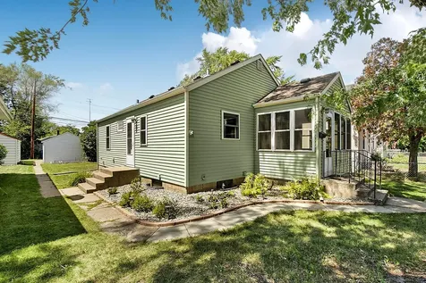 141 19 1/2 Avenue N Saint Cloud MN 56303