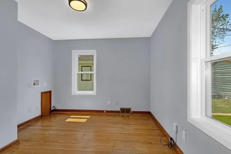 141 19 1/2 Avenue N Saint Cloud MN 56303
