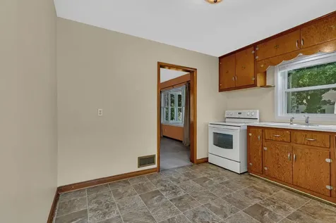 141 19 1/2 Avenue N Saint Cloud MN 56303