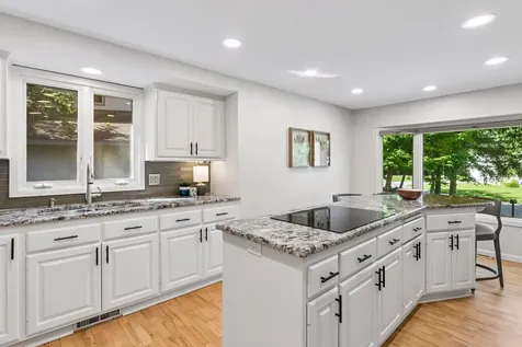 14872 Hickory Court Eden Prairie MN 55346
