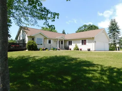 40337 Torchlight Road Isle MN 56342